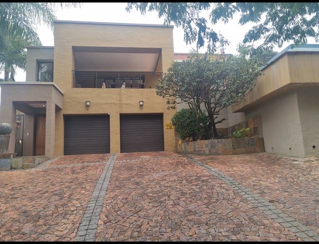 3 BEDROOM HOUSE FOR SALE IN SAFARI GARDENS